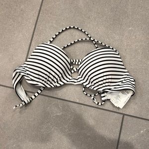 Hollister striped push up bikini top